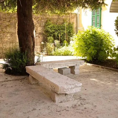 Old City App * Labin